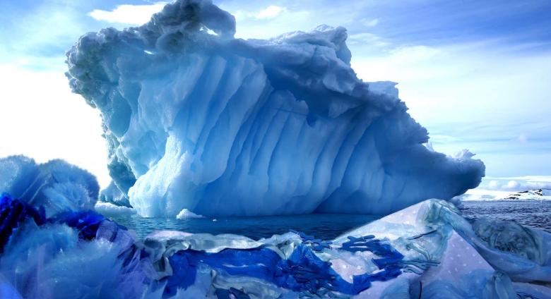 Immersive Experience Presented by Museum of Nature of Cantabria, Spain, Done in Antarctica  by Andrea Juan and Gabriel Penedo Diego