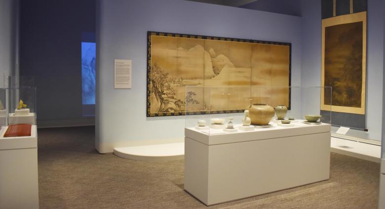 Installation view of Clouding- Shape and Sign in Asian Art.  